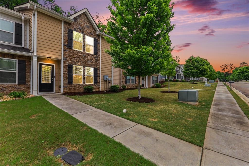 5960 Garden Circle Property Photo 1