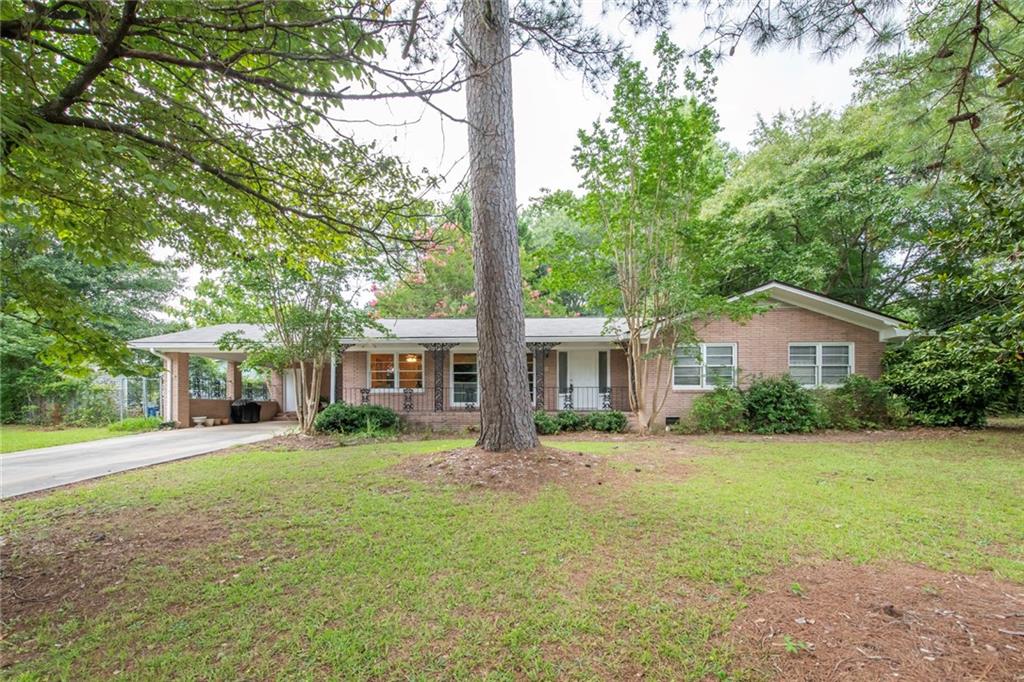 211 Bennett Circle Property Photo 1