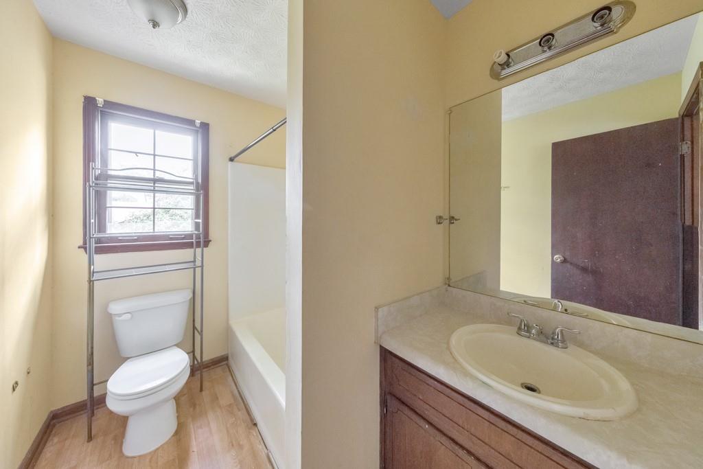 921 Curry Circle Se Property Photo 17