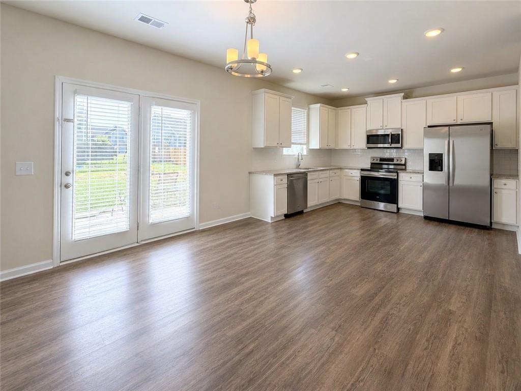 515 Mcginnis Circle Property Photo 5