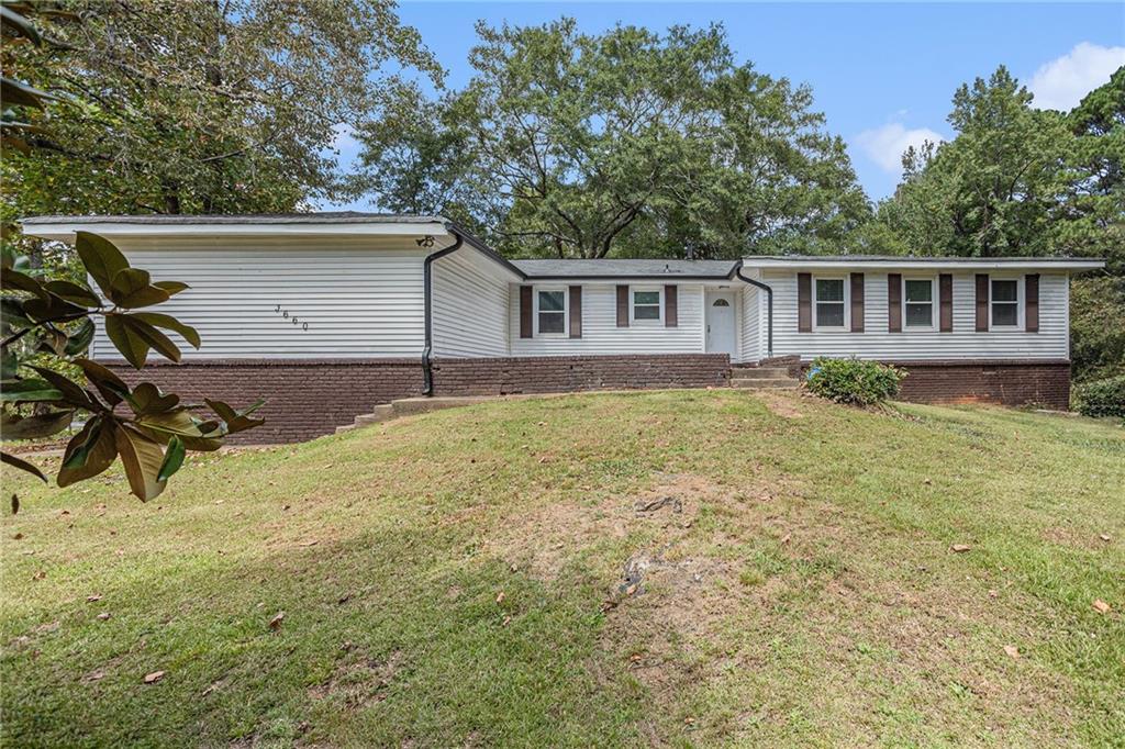 3660 Eagle Woods Circle Property Photo 1
