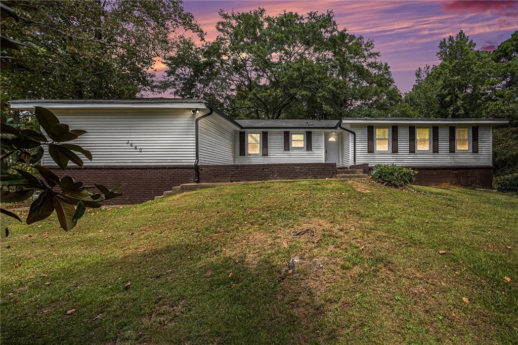 3660 Eagle Woods Circle Property Photo 3