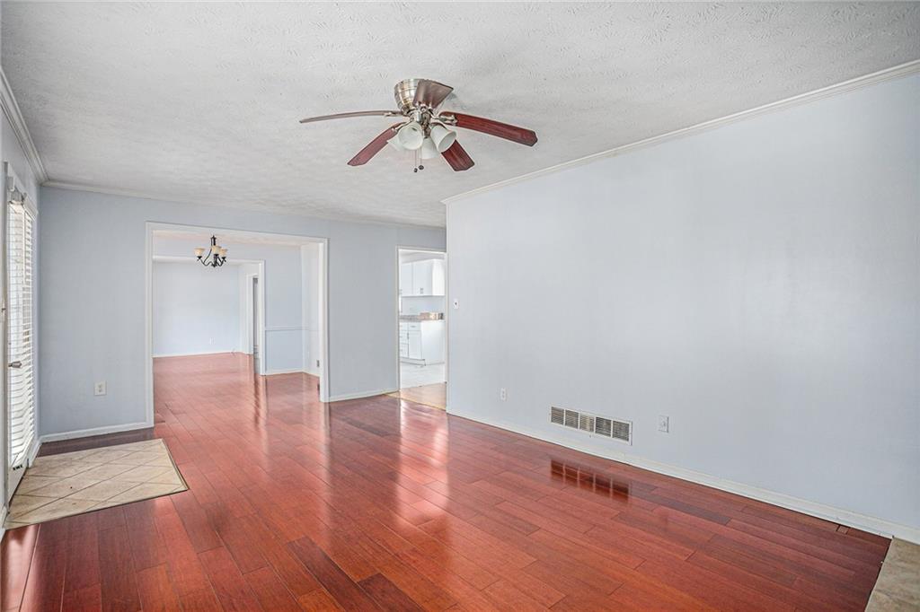 3660 Eagle Woods Circle Property Photo 14