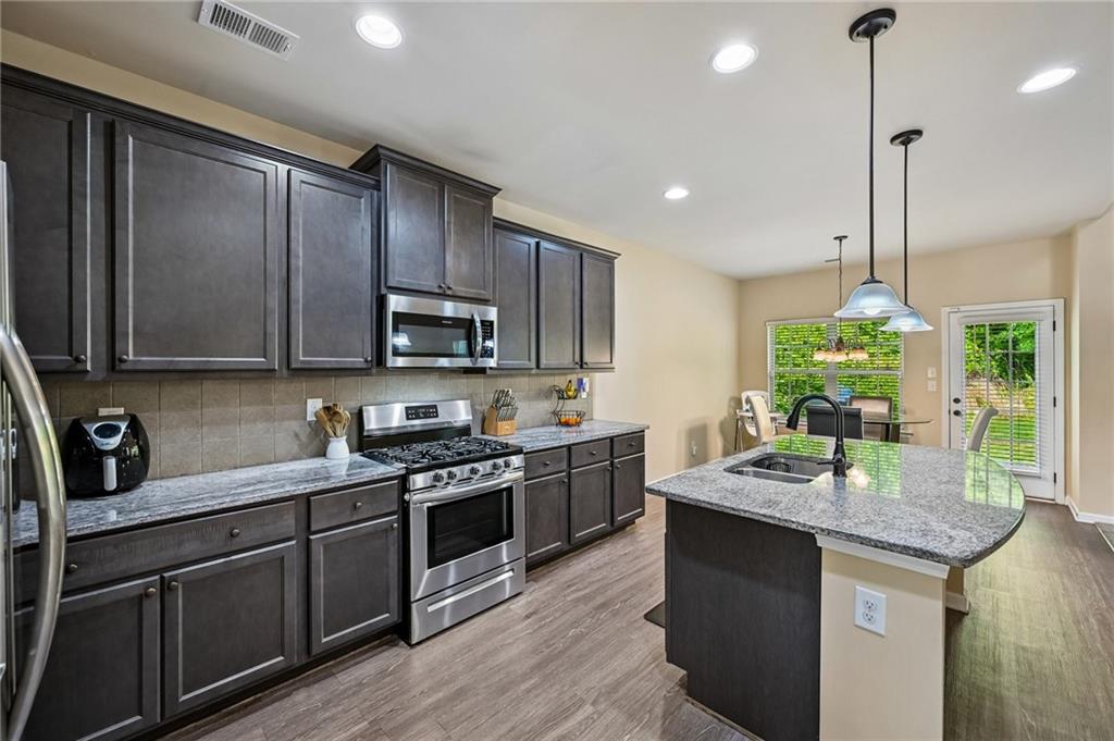 128 Delwood Drive Property Photo 15