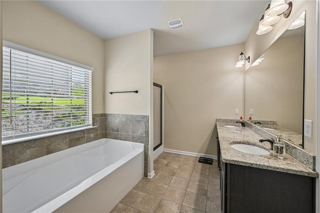 128 Delwood Drive Property Photo 26