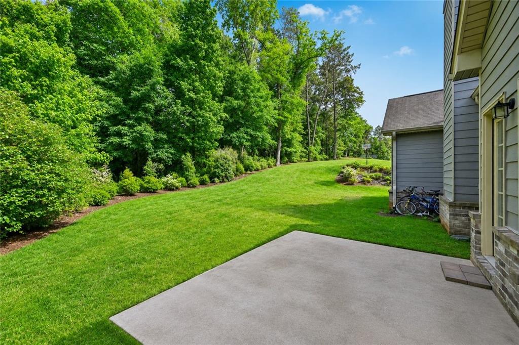128 Delwood Drive Property Photo 43