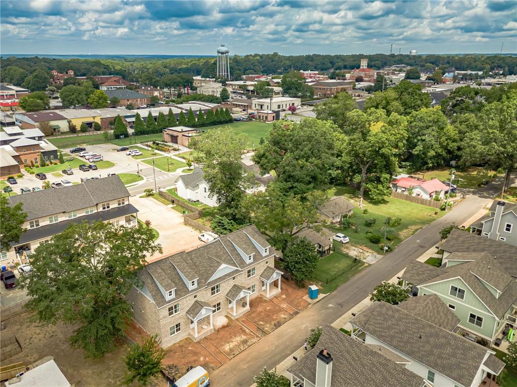 316 Milledge Avenue Property Photo 4
