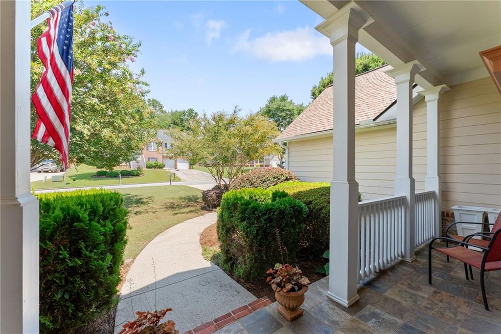 3819 Walnut Grove Way Property Photo 8