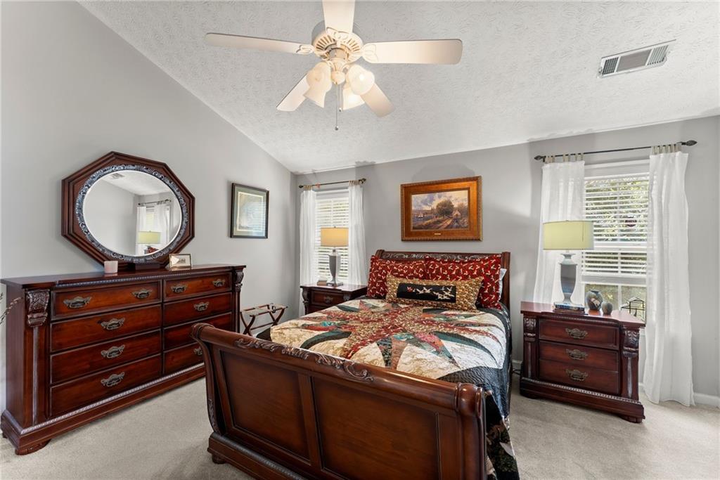 3819 Walnut Grove Way Property Photo 17