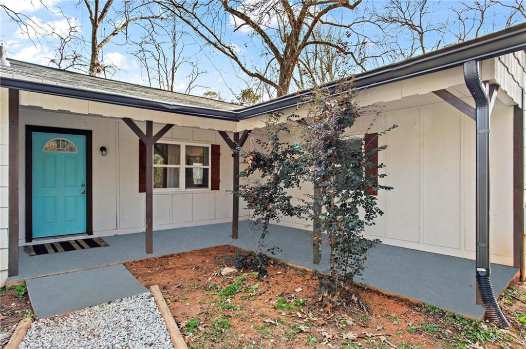 2255 Hunt Road Property Photo 3