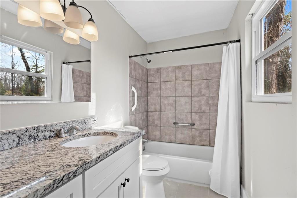 2255 Hunt Road Property Photo 14