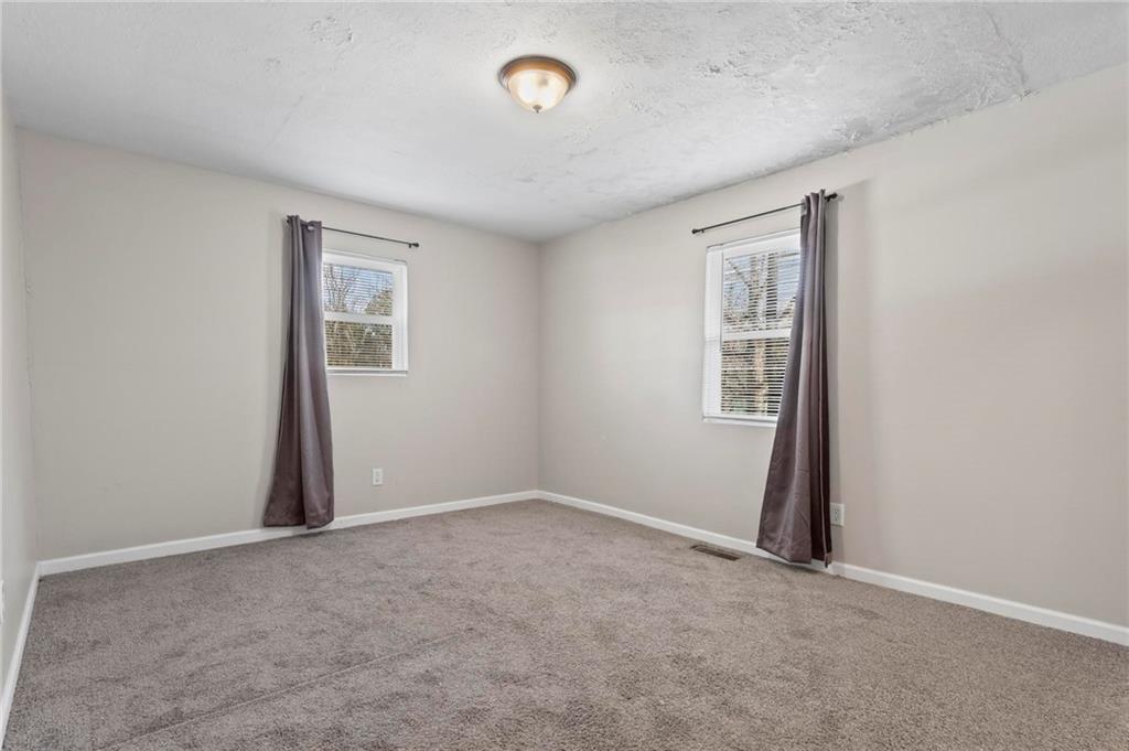 2255 Hunt Road Property Photo 15