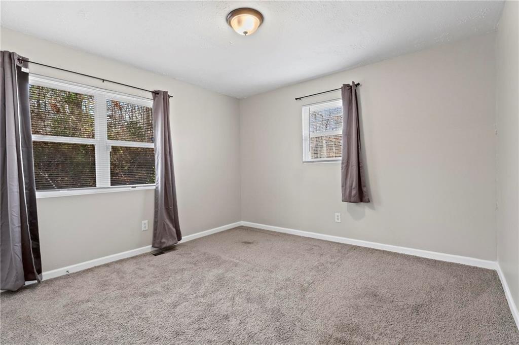 2255 Hunt Road Property Photo 16