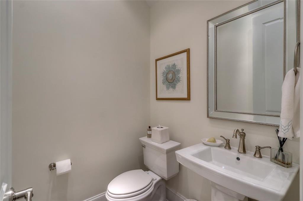 1317 Dover Circle Ne Property Photo 17
