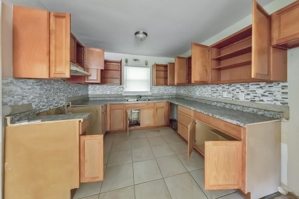 1650 Rockcliff Place Se Property Photo 9