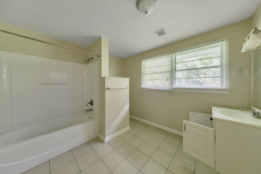 1650 Rockcliff Place Se Property Photo 17