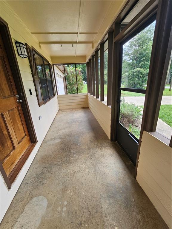 85 Sunnybrook Drive Property Photo 3