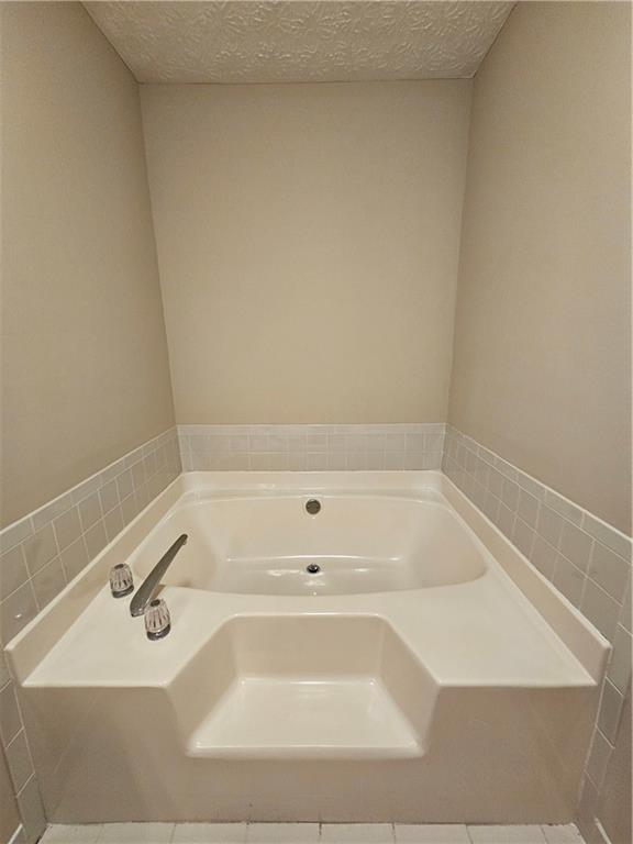 85 Sunnybrook Drive Property Photo 15