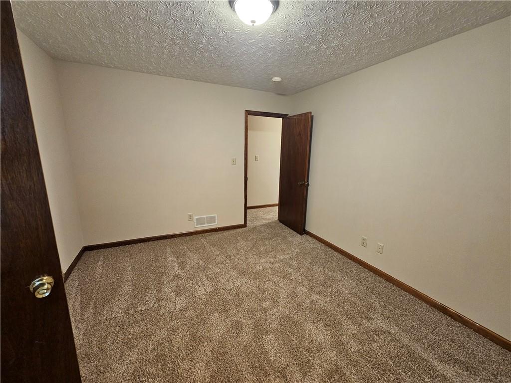 85 Sunnybrook Drive Property Photo 20