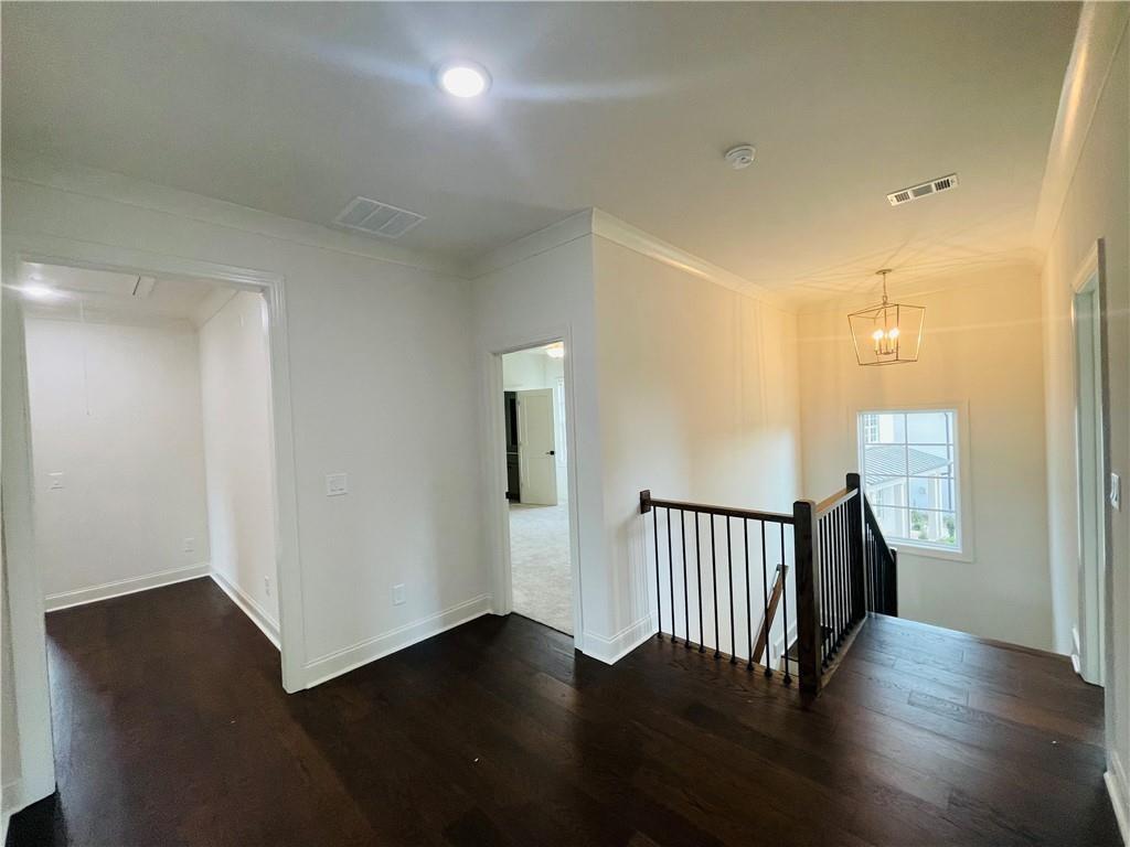 212 Suwanee Avenue Property Photo 10