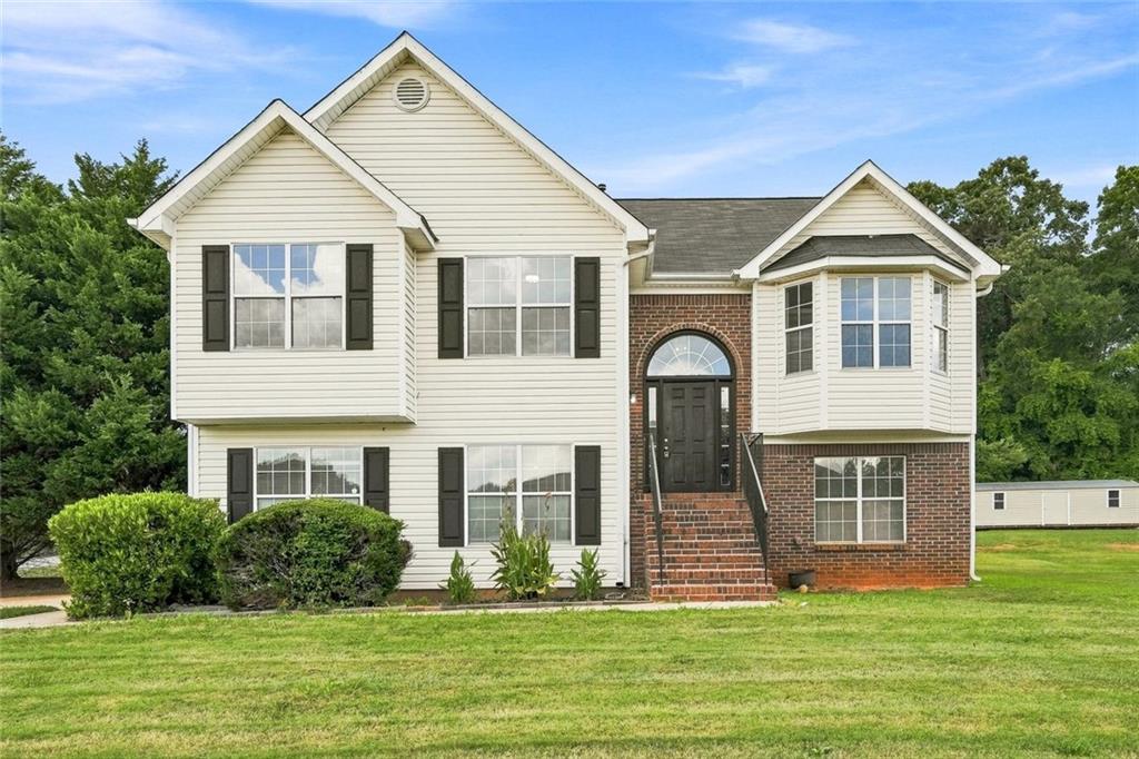 4765 Clayton Crossing Lane