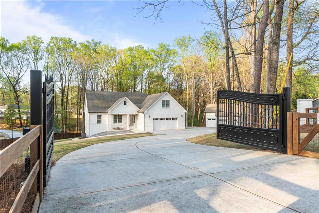 5758 Williams Road Property Photo 10