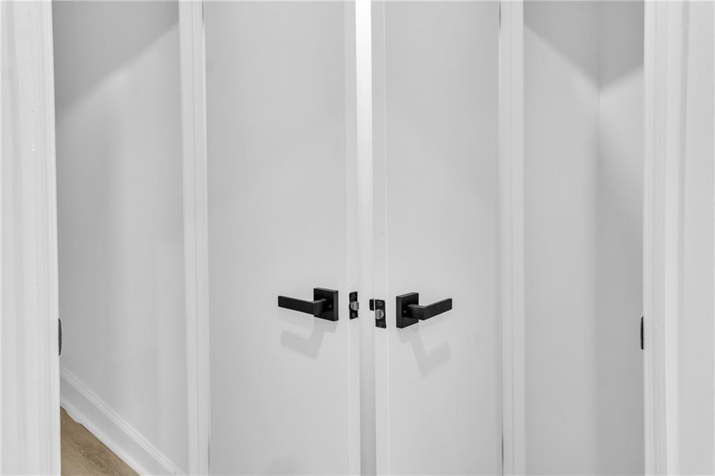 3296 Columbia Woods Drive Property Photo 32