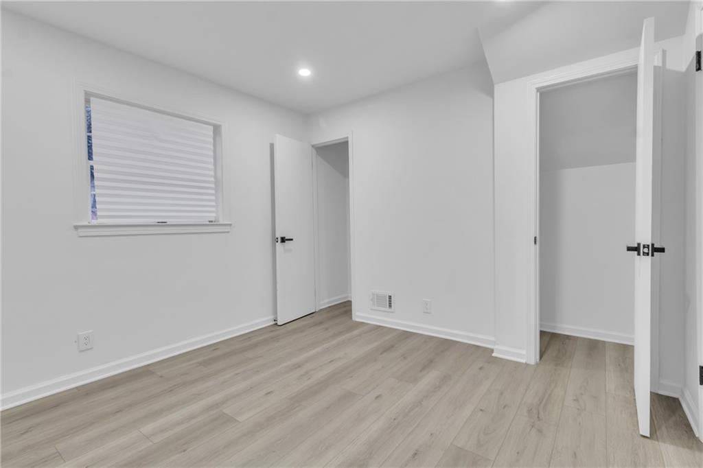 3296 Columbia Woods Drive Property Photo 43