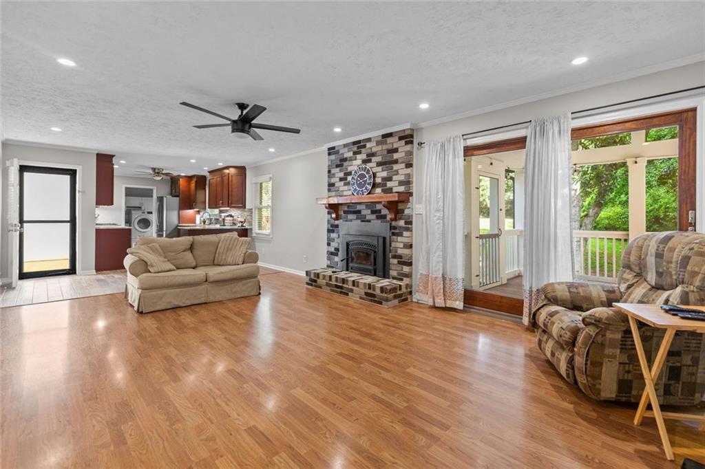 5087 Timber Ridge Court Property Photo 11