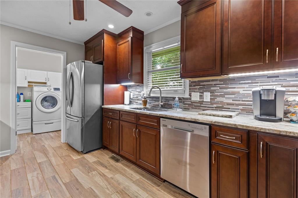 5087 Timber Ridge Court Property Photo 15