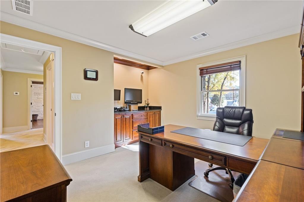 851 Eva Kennedy Road Property Photo 20