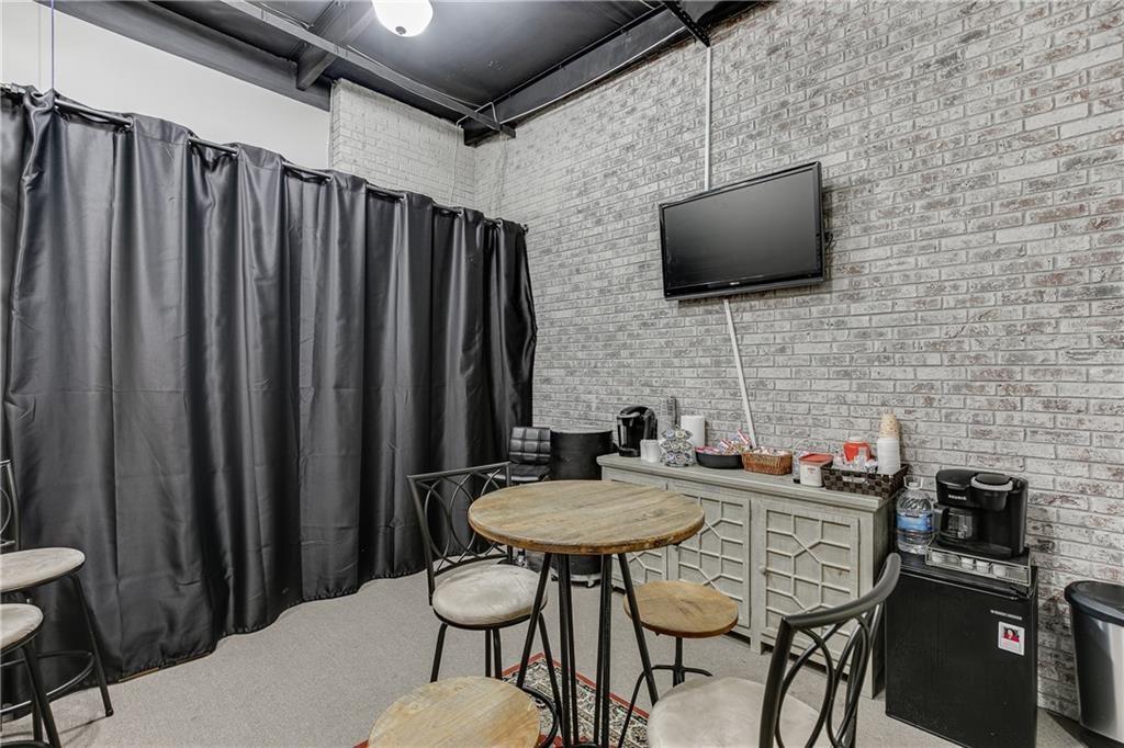 215 Advantage Drive Unit 200 Property Photo 13