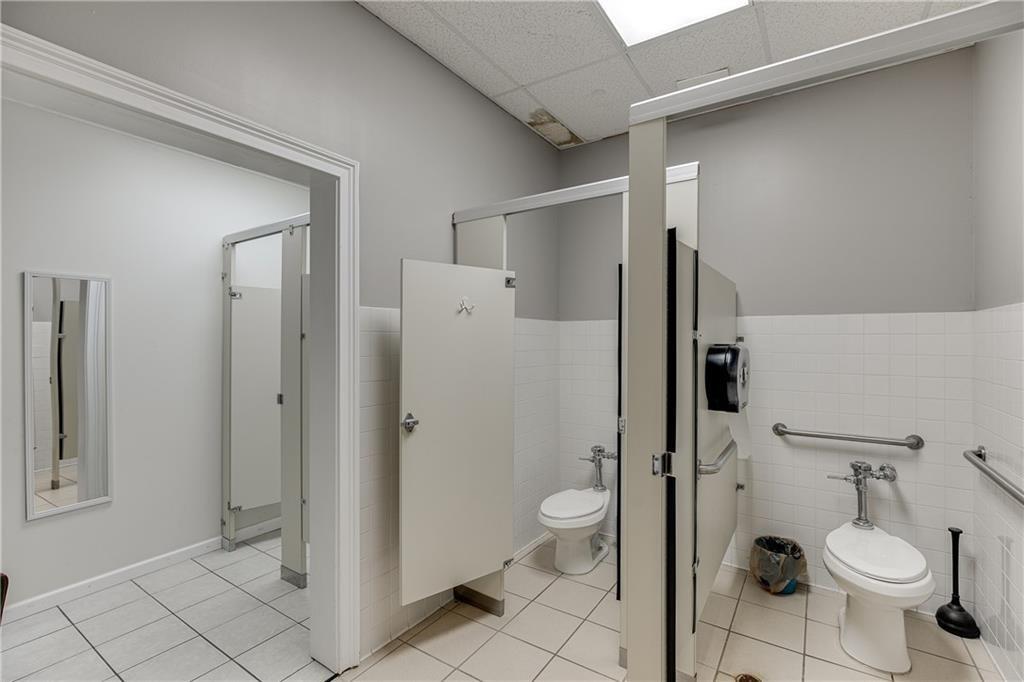 215 Advantage Drive Unit 200 Property Photo 25