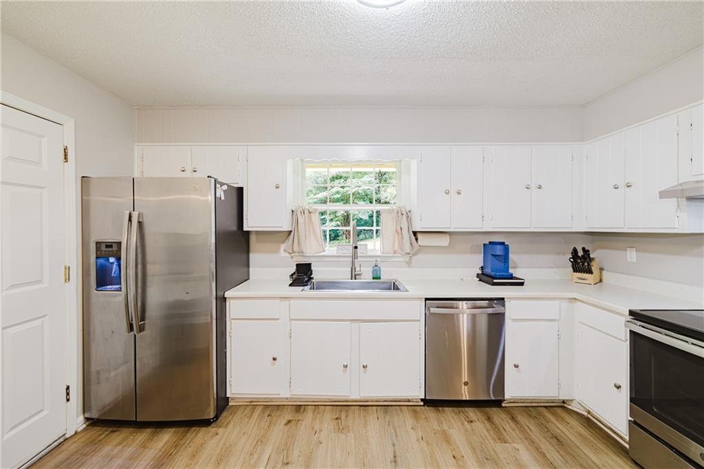 2762 Shetland Lane Nw Property Photo 15