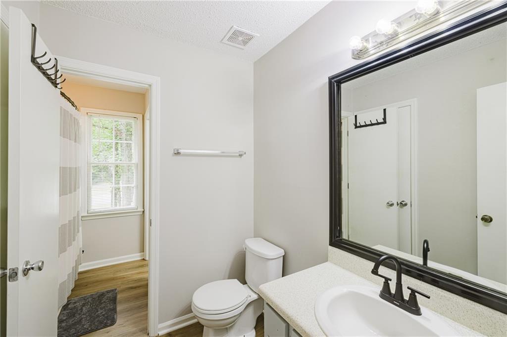 2762 Shetland Lane Nw Property Photo 19
