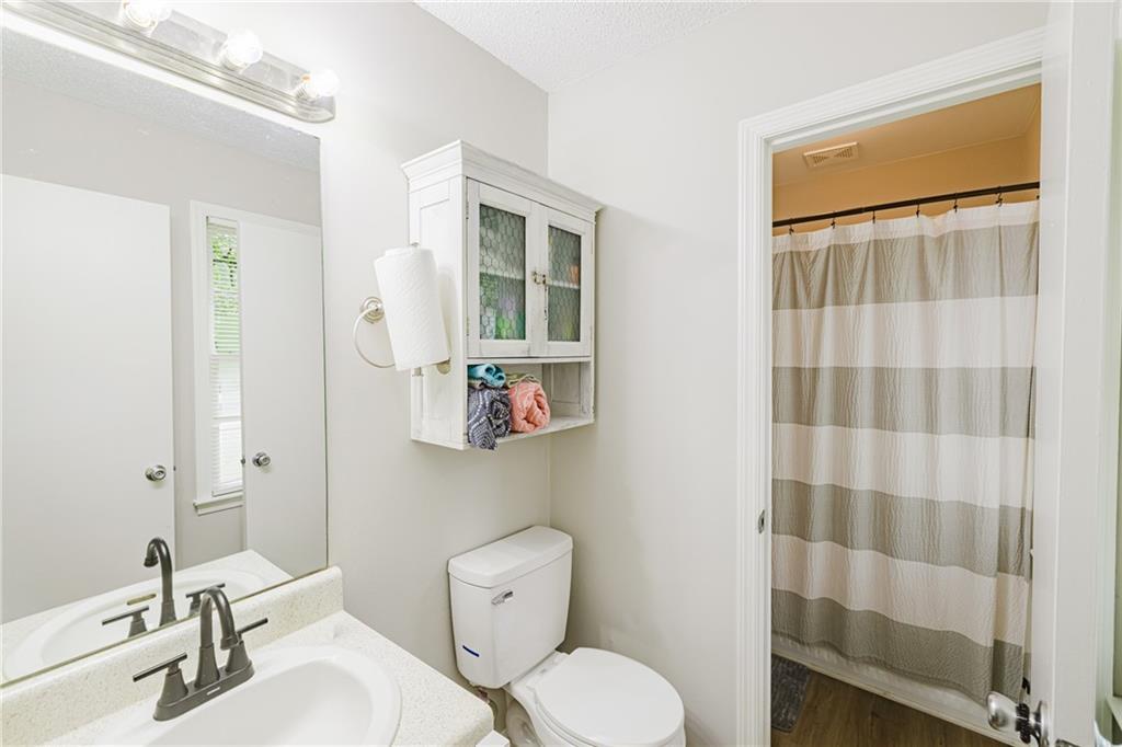 2762 Shetland Lane Nw Property Photo 27
