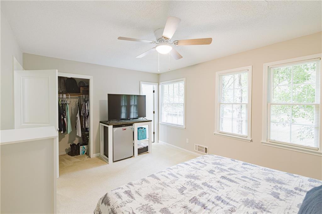 2762 Shetland Lane Nw Property Photo 28