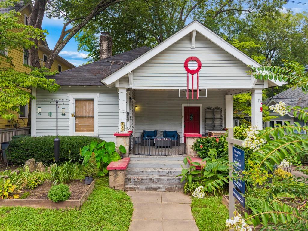 424 Euclid Terrace Ne Property Photo 1