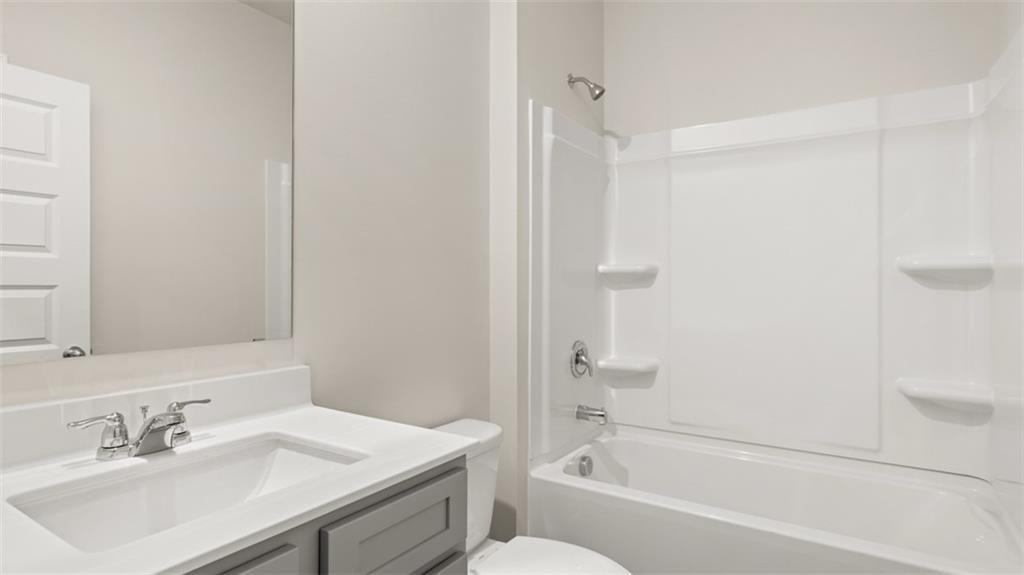 263 Bristol Boulevard Property Photo 28