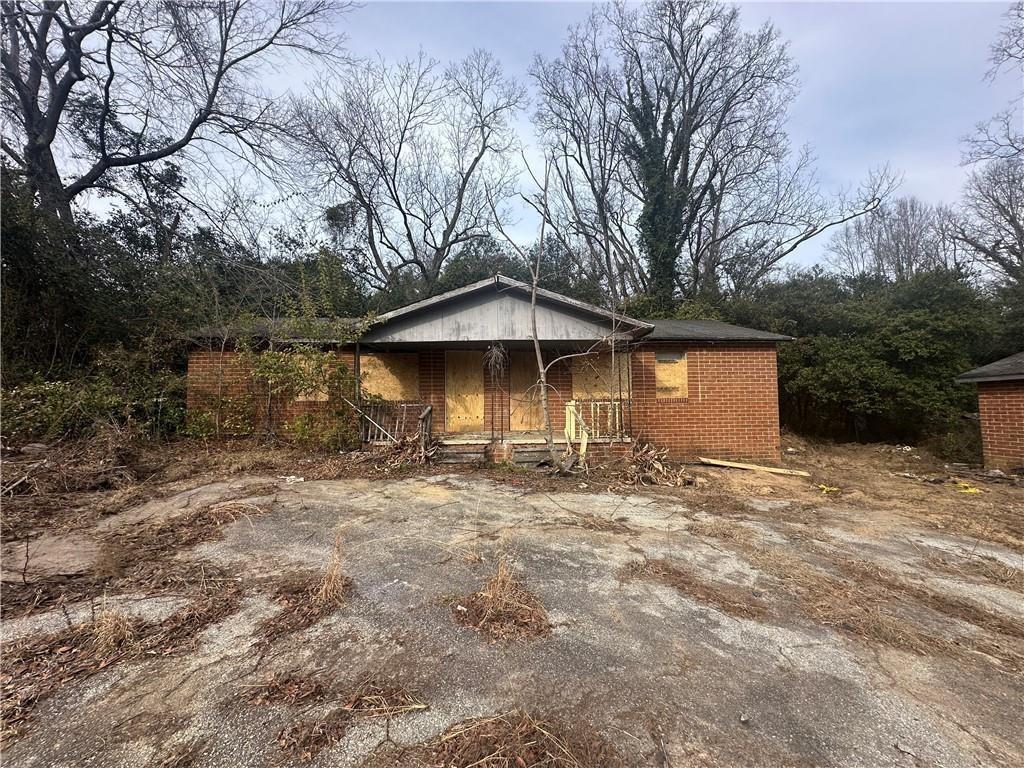 955 Elder Street Property Photo 2