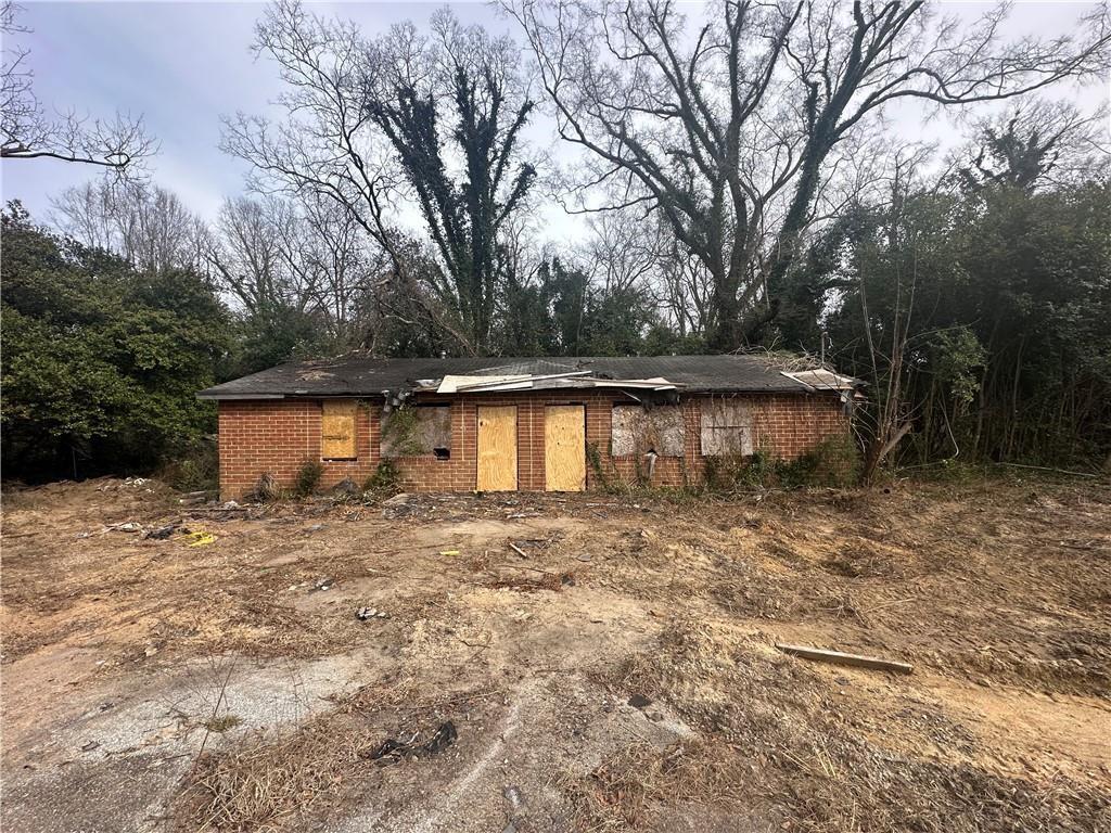 955 Elder Street Property Photo 3