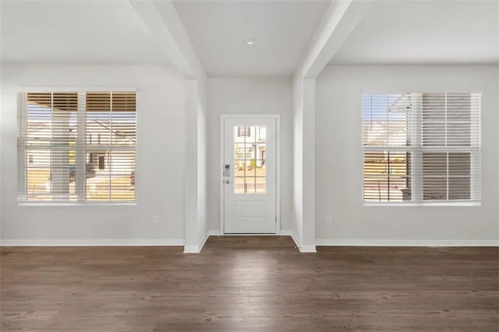 5598 Rosehall Place Property Photo 3
