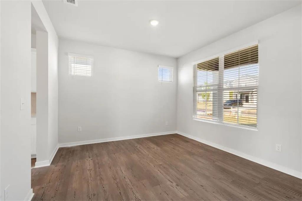 5598 Rosehall Place Property Photo 12
