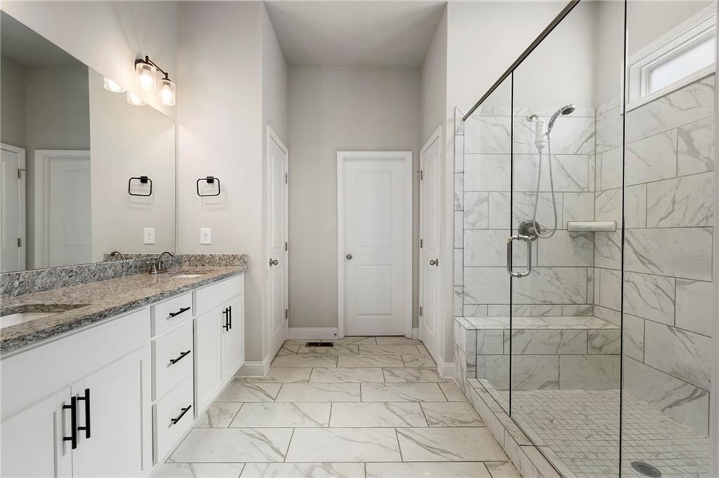 1880 Grand Lanier Drive Property Photo 31