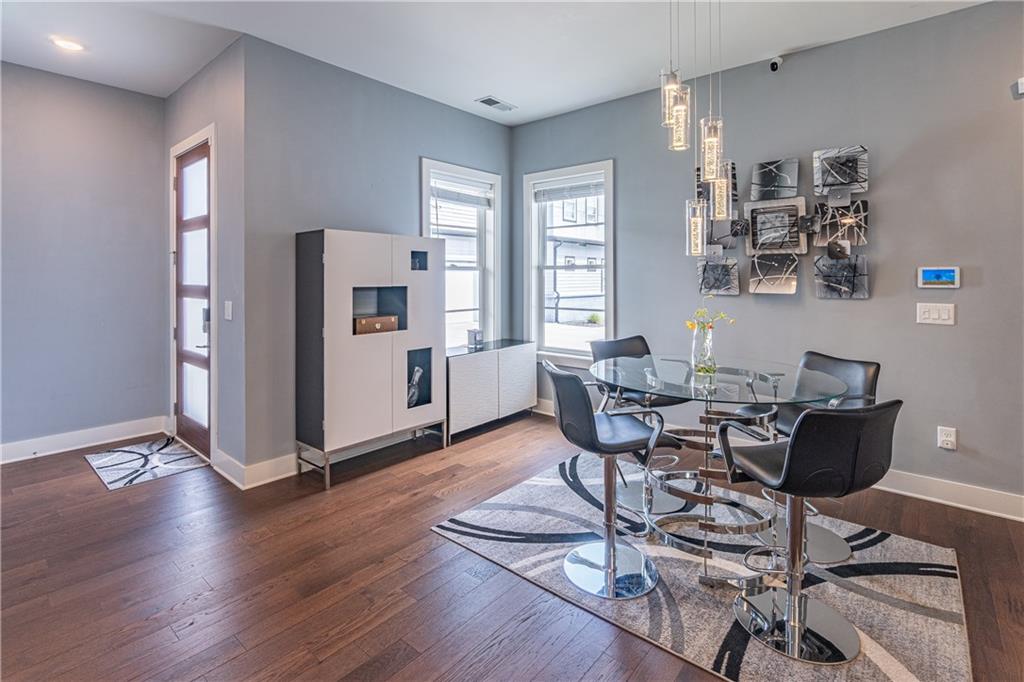 42 Walthall Street Ne Unit B Property Photo 16