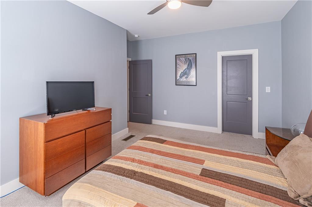 42 Walthall Street Ne Unit B Property Photo 38
