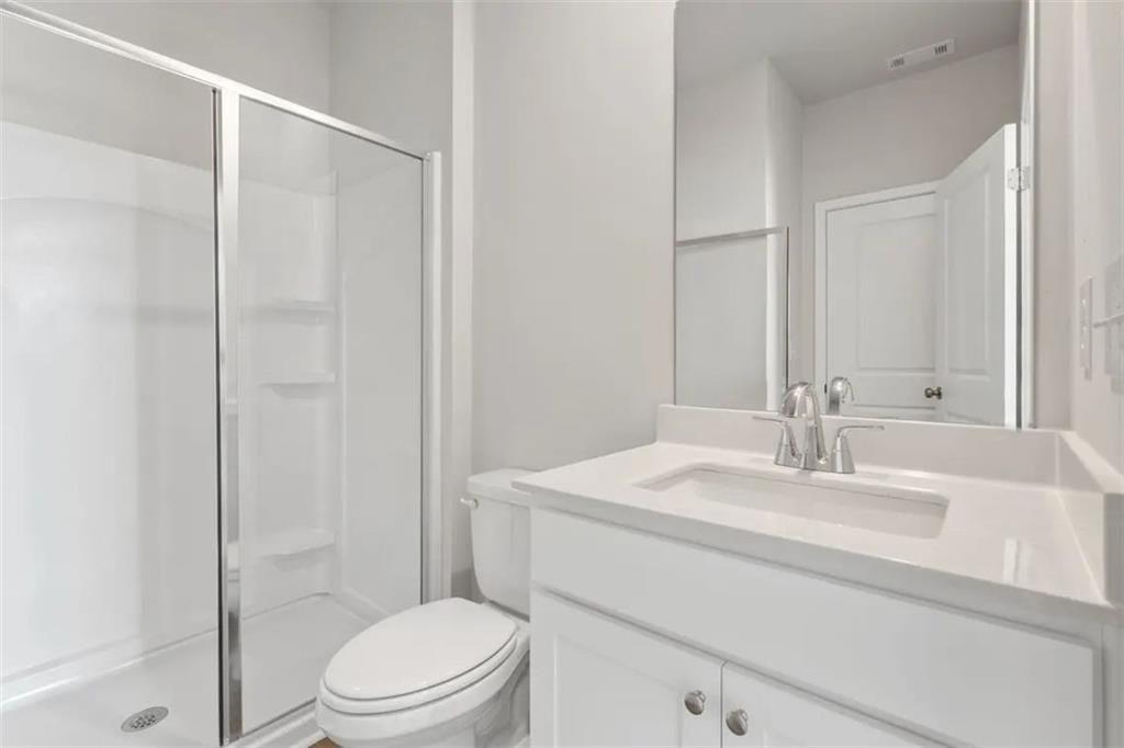 5590 Rosehall Place Property Photo 15