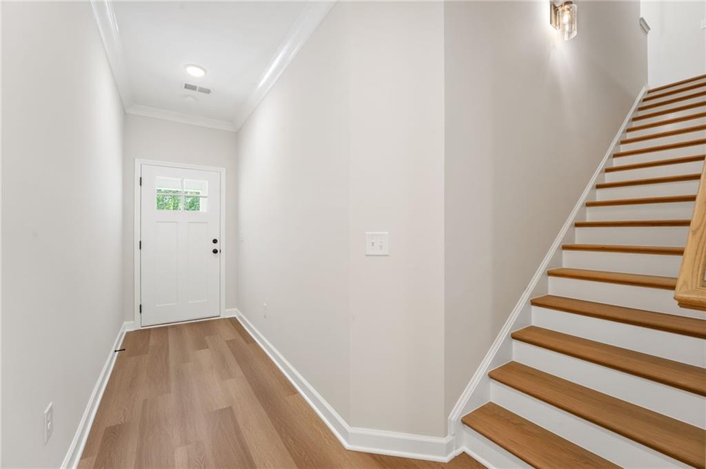 4679 Larkfield Way Unit 20 Property Photo 6