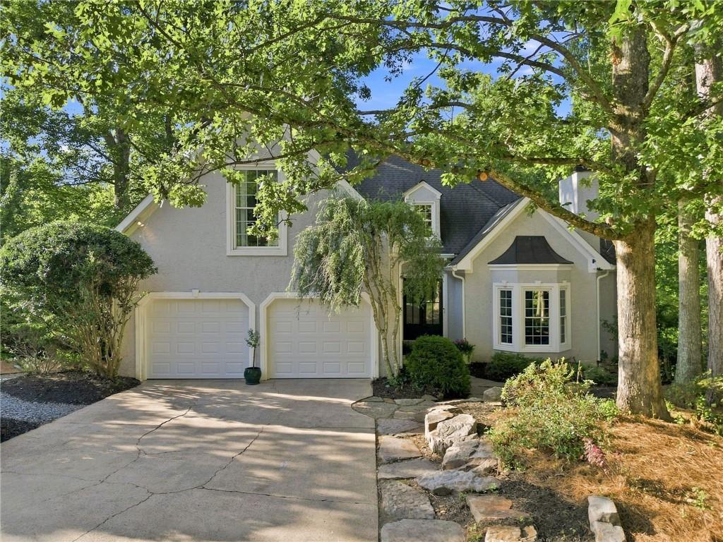 2040 Shallowford Park Manor Property Photo 1