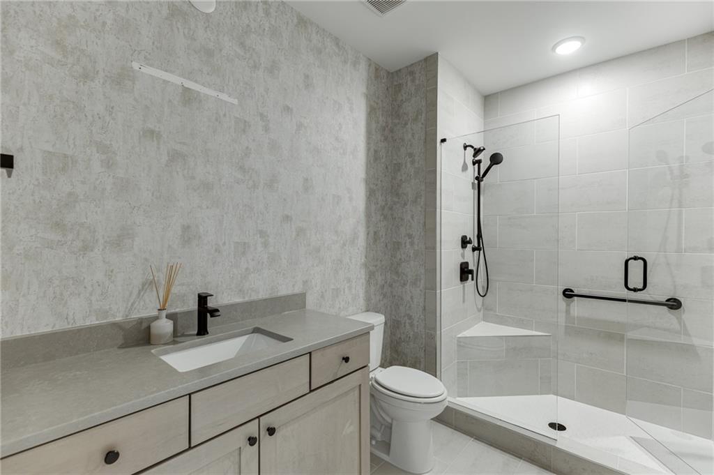 7032 Cottage Grove Drive Property Photo 46